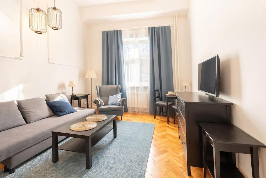 Wyjatkowy Apartament Na Rynku Wrocław Exterior foto